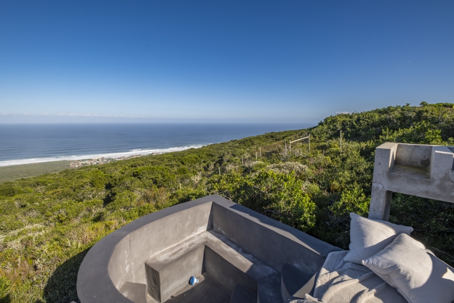 1 Bedroom Property for Sale in Seaview Eastern Cape